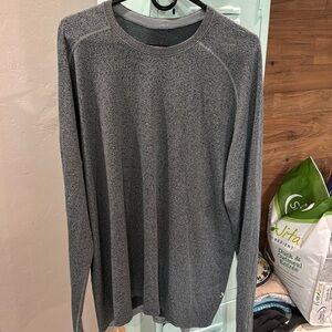 Lululemon long sleeve metal vent tech
